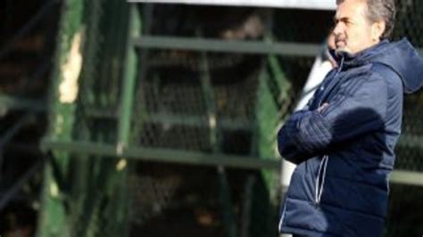 A­y­k­u­t­ ­K­o­c­a­m­a­n­­ı­n­ ­V­a­l­b­u­e­n­a­ ­k­a­r­a­r­s­ı­z­l­ı­ğ­ı­